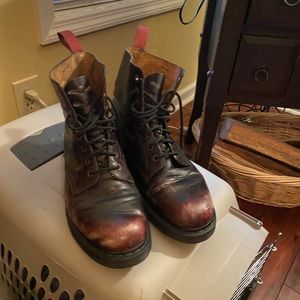 Men’s brown leather doc marten work boots